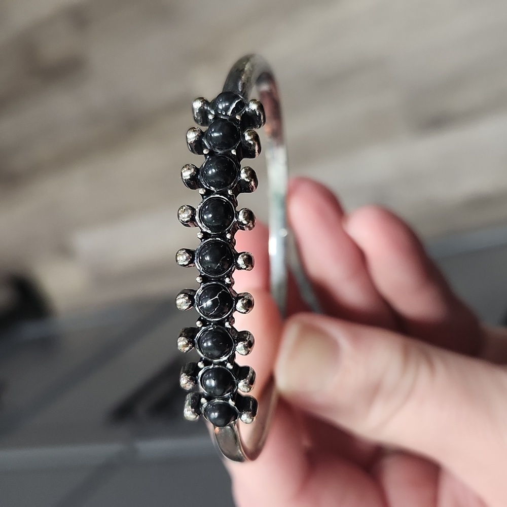 Vintage Silver and Black Row Solid Bracelet - Picture 2 of 5